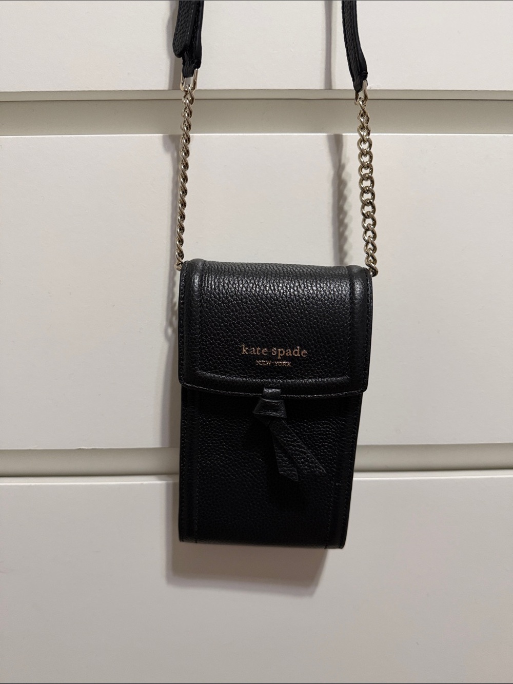 Kate Spade Black Phone Pouch Pebbled Leather Crossbody- Brand New